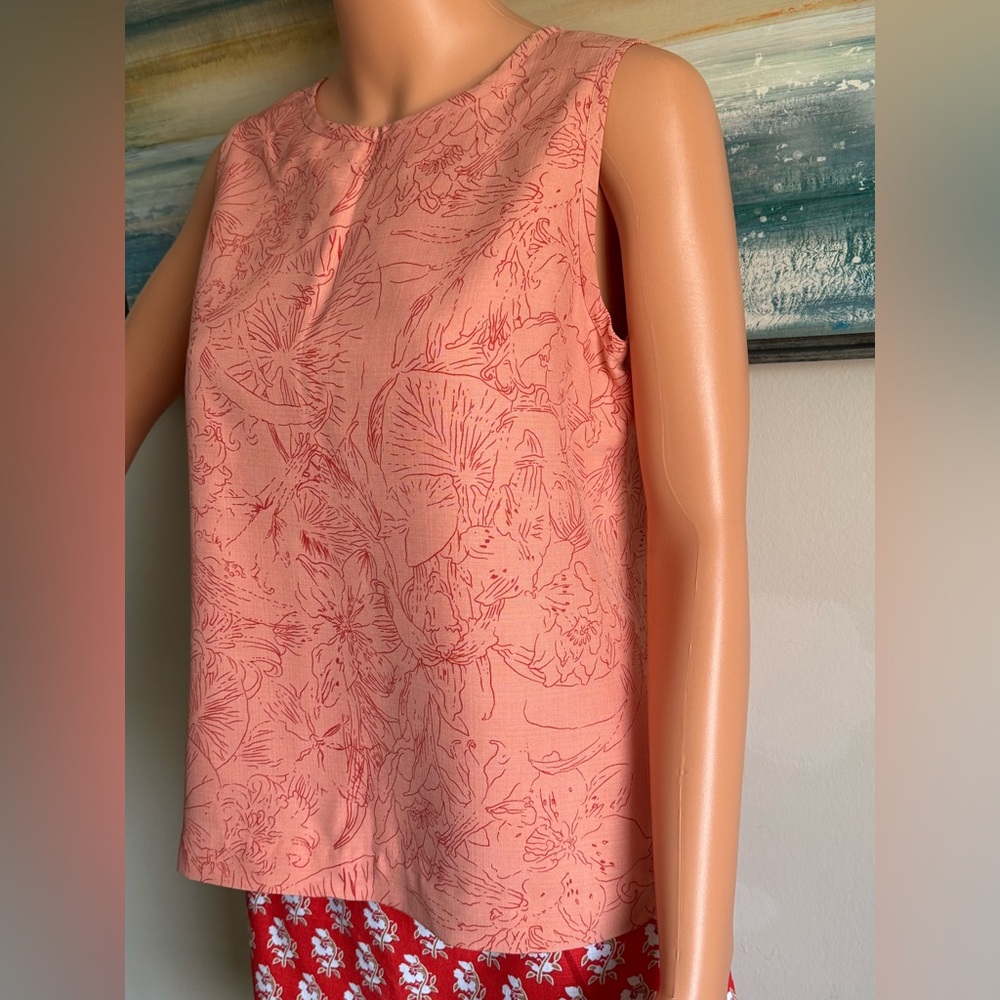 Vintage Tommy Bahama Silk Top - Picture 4 of 10